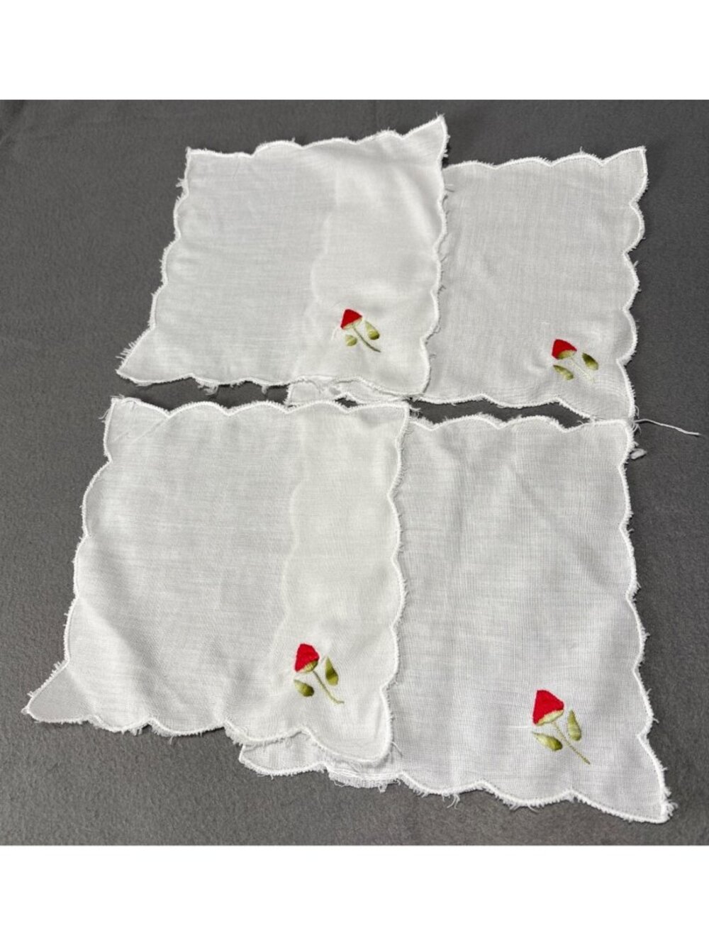 White Scalloped Vintage Doilies Red Rose Embroidery Set Decorative Linens